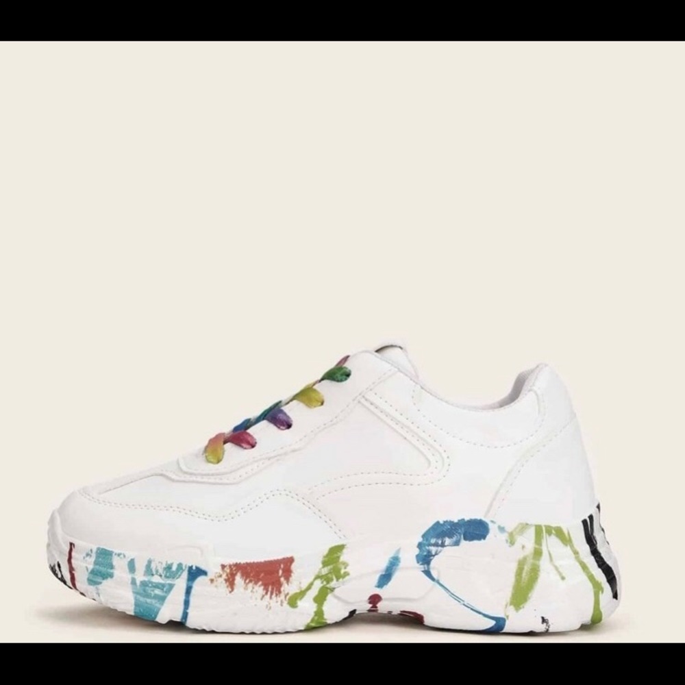 Sneakers - Picture 2 of 3